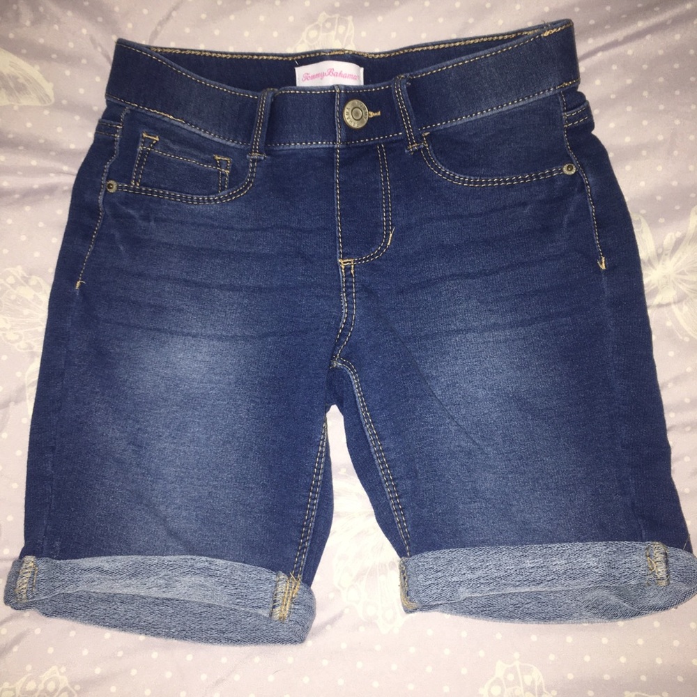 🌺Tommy Bahama Girls pull up jean shorts🌺